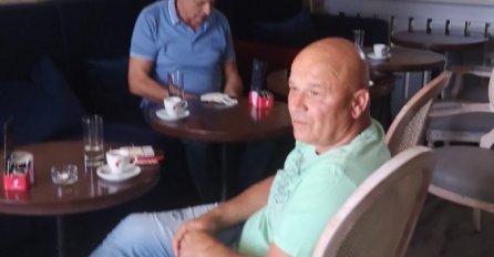 SNIMLJEN OTAC DRAŠKA STANIVUKOVIĆA U ZATVORENOJ KAFANI: Evo ko je bio s njim, objavljene slike