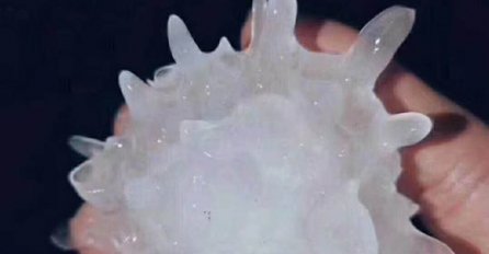 TUKAO GRAD U OBLIKU KORONA VIRUSA, ZAVLADALA PANIKA: Stručnjaci imaju objašnjenje, EVO ŠTA JE OVO!