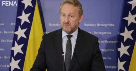 Izetbegović: Bošnjaci su postali politički i vojni faktor bez kojeg nema nijedne kalkulacije