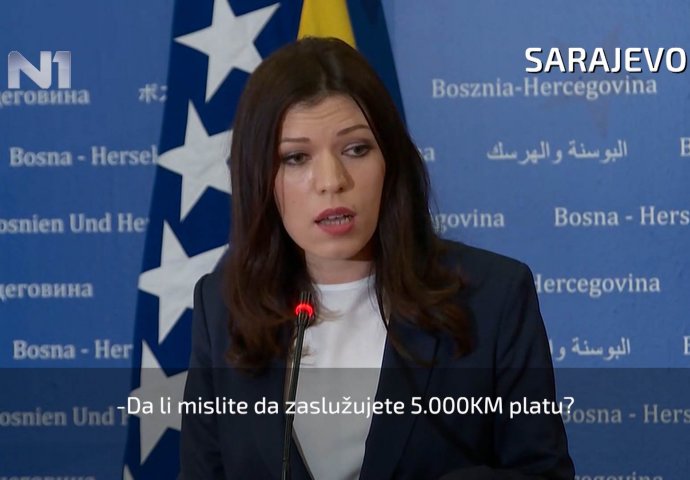 SANJA VULIĆ, zastupnica SNSD-a: Žao mi je što mi Srbi nismo kao vi Bošnjaci, vi nema šta jedni drugim ne kažete ...