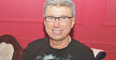 NE ZANIMAJU JE ZVEZDE GRANDA, OVO JE KĆERKA SAŠE POPOVIĆA, KRIJE JE OD MEDIJA: Snimljena na ulici bez šminke, ZAR OVAKO IZGLEDA? (FOTO)