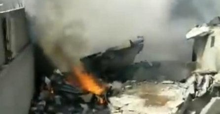 SRUŠIO SE AVION, NAJMANJE 56 MRTVIH, TIJELA DOVEZENA U BOLNICE: Upravo stigle najnoviji detalji stravične nesreće