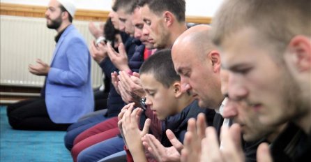 Srbija: U Novom Pazaru održana centralna bajramska svečanost u Sandžaku