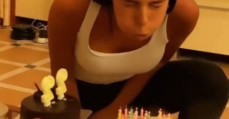 SLAVLJE U KUĆI CECE RAŽNATOVIĆ, ČESTITKE NE PRESTAJU: Stigla i torta, ODMAH OBJAVILA SLIKU DA JE SVI VIDE (FOTO)