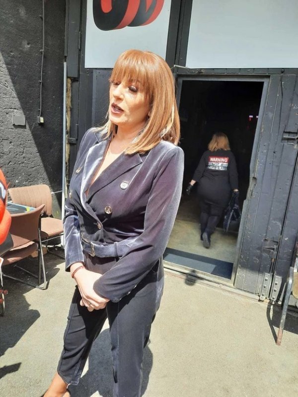 5ecbcc53-df6c-45cc-a07f-506f0a0a0a64-viki-previeworg