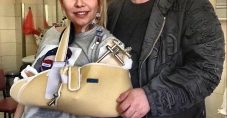 NAKON SMRTI ISIDORE BJELICE, POGLEDAJTE KAKVA SE DEA ĐURĐEVIĆ POJAVILA U EMISIJI: Svi gledaju u ovo NA NJENOJ GLAVI! (FOTO)