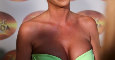 KARLEUŠA NAPUSTILA DUŠKA? OBJAVOM ŠOKIRALA SVE: "Ne postoji niko sem mene..." ŠTA JOJ OVO ZNAČI??