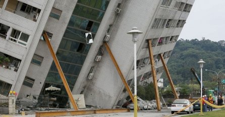 OVO NIJE PHOTOSHOP! LJUDI SE HVATAJU ZA GLAVU: Kad vidite sliku broj 4. NEĆE VAM BITI DOBRO