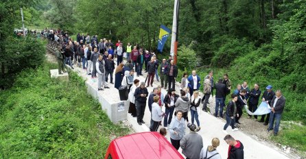 Stotine građana na protestima protiv izgradnje mini hidrocentrala na Neretvici