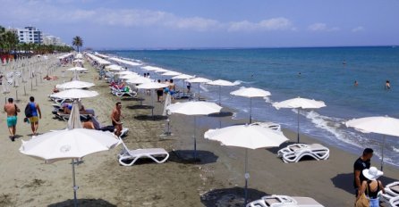 BESPLATAN SMJEŠTAJ NA MORU, ALI SAMO POD JEDNIM USLOVOM: Evo šta nude turistima, BISTE LI NA OVO PRISTALI?