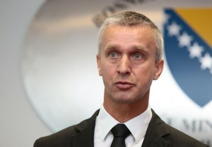 SAZNAJEMO Ovo je mogući nasljednik Fahrudina Radončića na funkciji ministra sigurnosti BiH
