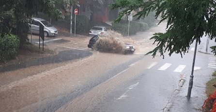 STIGLO UPOZORENJE METEOROLOGA, EVO ŠTA ĆE SE DESITI U ROKU 3 SATA: Budite spremni, ZAŠTITITE IMOVINU!