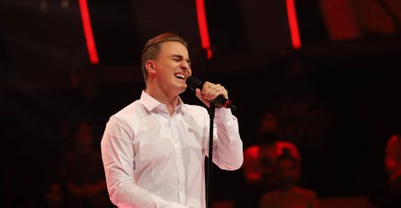 "SVIĐAŠ MI SE , TAKO SI SOČAN", HAOS U ZVEZDAMA GRANDA VEČERAS: Jelena Karleuša poludjela zbog OVOG TAKMIČARA