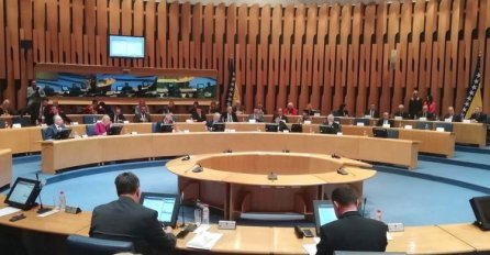Dom naroda PSBiH danas o budžetu institucija BiH i revizorskim izvještajima  