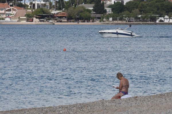 3a1c16f9-9aa4-4c1a-9cf6-c6c027810ddf