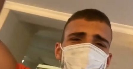 ARKANOV SIN PRIJE 2 DANA SAZNAO DA JE ZARAŽEN, A EVO KAKO IZGLEDA DANAS: Objavio snimak iz kuće, MASKA PREKO LICA, A SVI SE ČUDE JEDNOM DETALJU! (VIDEO)