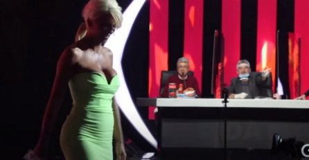 OVO SIGURNO NISTE ZNALI- JELENA KARLEUŠA SE IZDALA: Kad je izgovorila ovo nastao muk u studiju! 