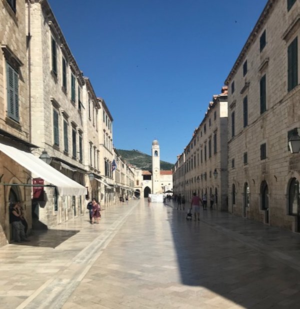 6109aa93-5a2a-48d4-a2ec-ce8a81f712d5