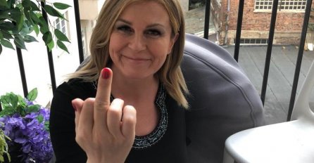 KOLINDA OBJAVILA SLIKU KAKO DIŽE SREDNJI PRST: Evo kome je UPUĆENO! BRUTALAN ODGOVOR