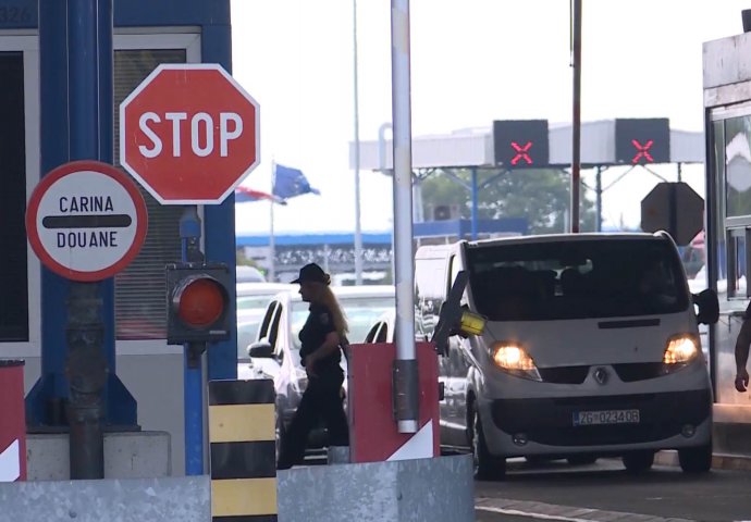 ANKETA: Treba li BiH zabraniti ulazak državljanima Hrvatske?