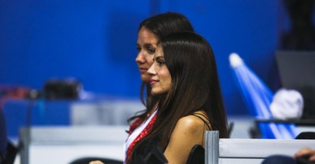 SUPRUGA GORANA IVANIŠEVIĆA U NIKAD PROVOKATIVNIJEM IZDANJU: Mamila poglede u Zadru