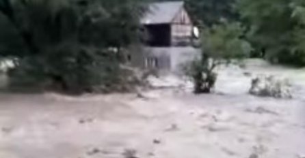 BUJICA ODNIJELA DVA ŽIVOTA, SAOPŠTENE TUŽNE VIJESTI: Tragedija kakva se ne pamti