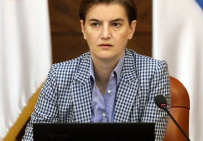 ANA BRNABIĆ STALA UZ NOVAKA ĐOKOVIĆA I SRBIMA PORUČILA SAMO JEDNO: Samo je jedan krivac za virus, ONA!