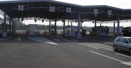 KOMŠIJE OTVORILE GRANICE ZA PUTNIKE IZ JOŠ 6 ZEMALJA! VEĆ OD SUTRA MOGU UĆI U ZEMLJU!Da li smo mi na spisku? 