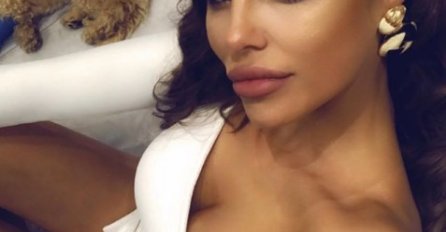 BOJANA RODIĆ BEZ TRUNKE ŠMINKE, SKINULA SE U KUPAĆI A SVI GLEDAJU U JEDAN DETALJ: Muškarcima vilice do poda, ŠIJAN ĆE POLUDJETI!