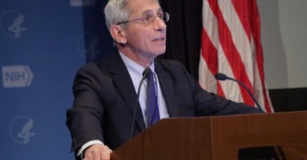 ANTHONY FAUCI OBJASNIO ŠTA JE TRENUTNO NAJOPASNIJE - Ovako se najlakše zaraziti!