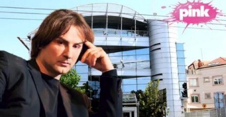 UHVAĆENI ISPRED ZGRADE PINKA - DOŠLI DA POTPIŠU UGOVOR?! Ulaze u "Zadrugu 4"?! Svi ste ih OBOŽAVALI, CIJELA PORODICA JE TU! 