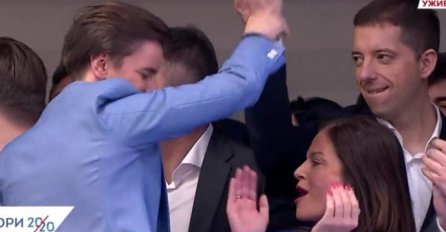 REZULTATI GLASANJA SU IZAŠLI - Pogledajte stanje SNS-a na ponovljenim izborima!