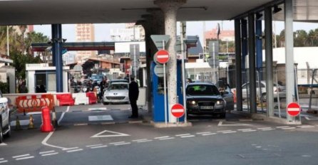 ILEGALAN UVOZ: Ovo su carinici, na prelazu Gradina pronašli skriveno u TEGLAMA NUTELLE 