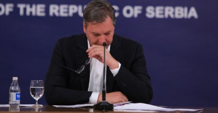 "NAPRAVIO SAM GREŠKU, ŽIV BI SE POJEO" VUČIĆ SE UHVATIO ZA GLAVU: Evo šta se desilo