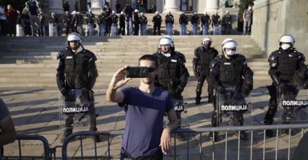 ANA BRNABIĆ SE OGLASILA NAKON NOVIH PROTESTA: Imala je samo ovo da poruči demonstrantima!