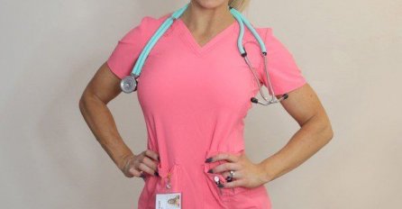 KAŽU DA JE ONA NAJZGODNIJA MEDICINSKA SESTRA NA SVIJETU: Kad skine uniformu, PADAJU VILICE DO PODA