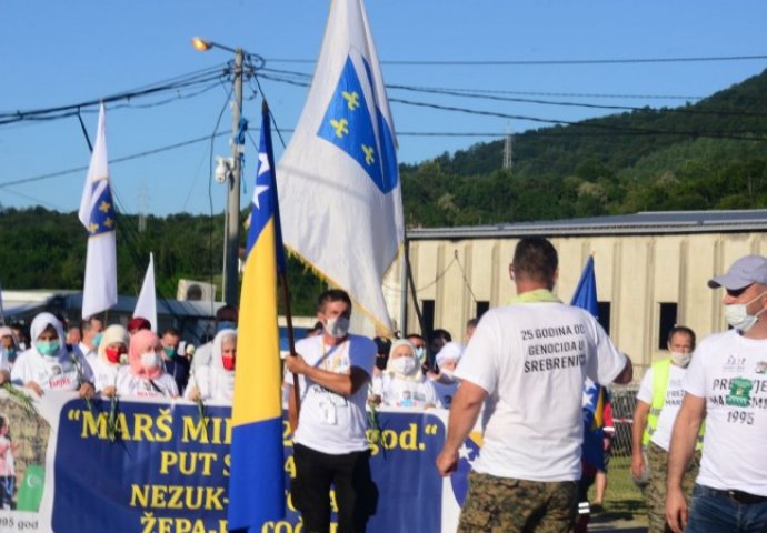 Učesnici „Marša mira“ bez problema stigli u Potočare