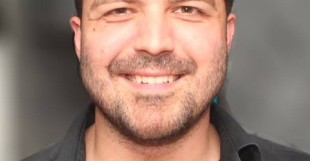 "U SRBIJI POLICIJA BIJE LJUDE" CIJELI SVIJET OSUDIO OVAJ POSTUPAK: Status Istoka Pavlovića digao Srbiju na noge