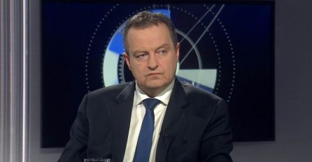 SKANDAL UŽIVO! DAČIĆ MISLIO DA IDU REKLAME, PA OVO ŠAPNUO SIMIĆU: Gledatelji sve čuli, OVO NIKAKO NIJE SMIO URADITI