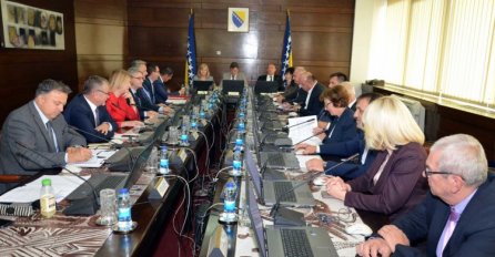 Vlada FBiH: Nastavljen trend smanjenja uplate doprinosa