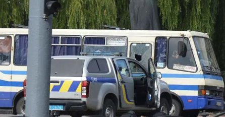 OKONČANA DRAMA U UKRAJINI: Napadač uhapšen, SVI TAOCI OSLOBOĐENI!