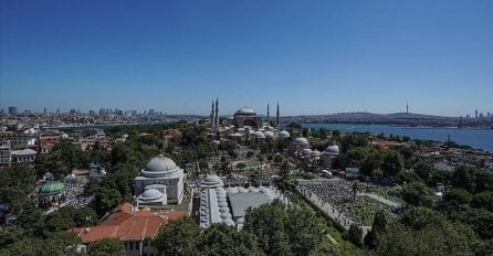 S munara Aje Sofije proučeni ezani za džuma-namaz nakon 86 godina