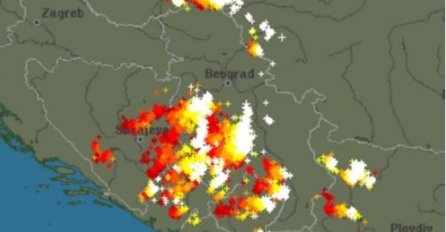 NEBO GORI OD GROMOVA I OLUJA, BALKAN JE NA UDARU, METEROLOZI OBJAVILI LOŠU VIJEST: Ovoj državi prijete poplave!
