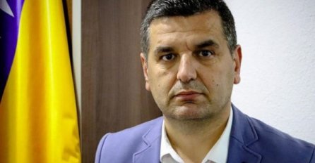 Alija Tabaković: I Srbi su jučer komentirali "ljudi nemaju hljeba a predsjednik helikopterom dolazi u Srebrenicu"