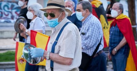 UVELI NOVU ZABRANU, MLADI ĆE BITI BIJESNI: Kazne i do 15.000 eura!