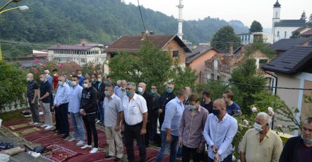 Dio Srebrenice u kojem su džamije jutros bez struje, Peštalić: Ružna provokacija