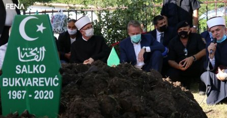 U haremu Džindić džamije u Tuzli ukopan Salko Bukvarević 