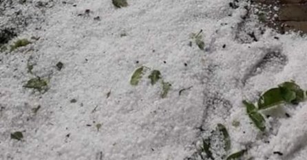 ZABIJELILO SE SVE, PADAO GRAD VELIČINE LJEŠNIKA, UNIŠTAVAO SVE REDOM: Tek slijedi NAJGORE, izdato upozorenje