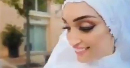 TRENUTAK PRIJE KATASTROFE U BEJRUTU, MLADA JE POZIRALA NASMIJANA: A onda je odjeknula stravična eksplozija, POGLEDAJTE VIDEO!