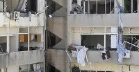 SNIMAK IZ ZRAKA, BEJRUT DAN POSLIJE EKSPOLOZIJE:  Apokaliptični prizori lede krv u žilama